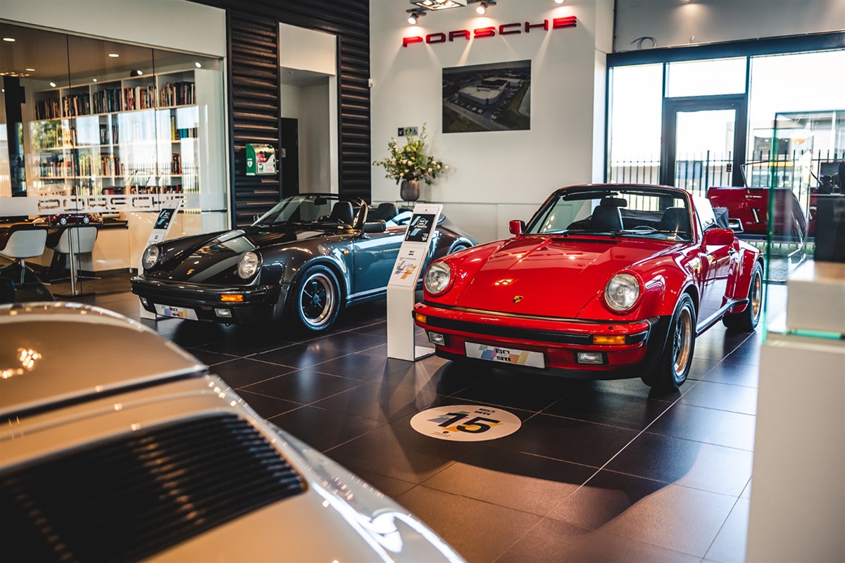 Porsche Centrum Gelderland 60 years Porsche 911 Exposition B10
